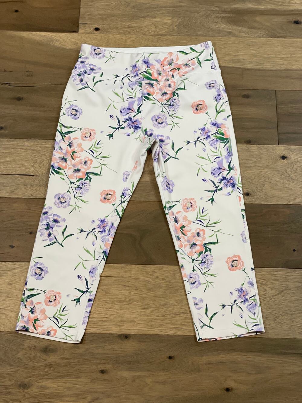 DKNY Sport Floral Capri Leggings L White Athleisure